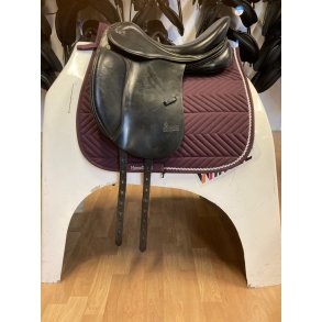 Brugt Prestige Lucky dressursadel 16